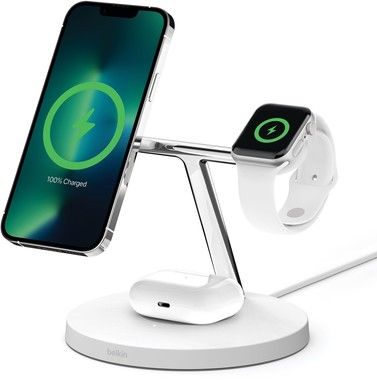 Belkin BoostCharge Pro 3-in-1 Wireless Charger with MagSafe 15W